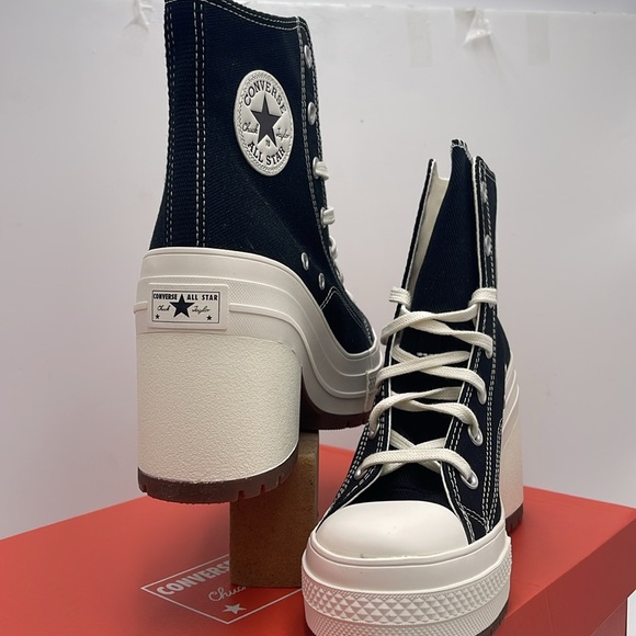 Converse WMNS CHUCK 70 DE LUXE HEEL HI BLACK/EGRET/EGRET A05347C Platform Snkrs - Picture 8 of 16
